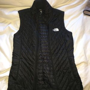 North face winter vest